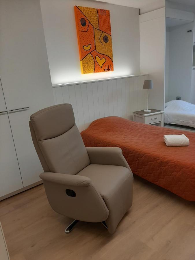 Zorghotel De Ceder 代因泽 外观 照片